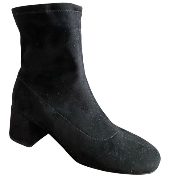 A New Day  Faux Suede Black Ankle Boots Size 7 - Picture 1 of 11